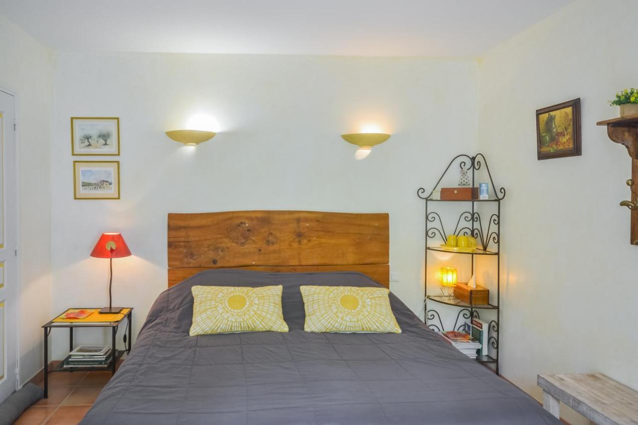 Chambres D'Hotes "La Nesque" ヴナスク エクステリア 写真